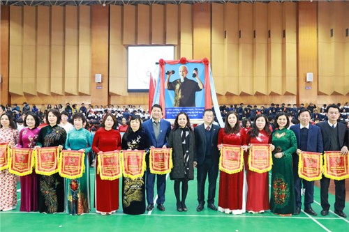 Ủy ban nhân dân quận Long Biên long trọng tổ chức khai mạc Hội Khỏe Phù Đổng lần thứ V, năm 2024