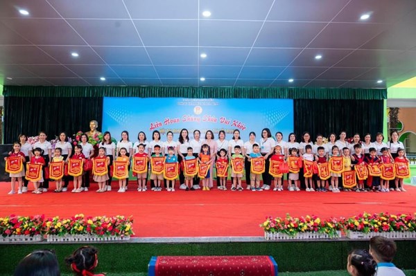 Liên hoan Chúng cháu vui khỏe cấp học Mầm non quận Long Biên năm học 2023 – 2024