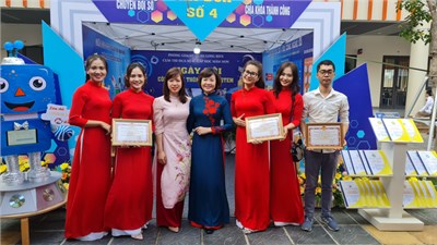 Trường mầm non Đô Thị Việt Hưng tham dự ngày hội Công nghệ thông tin và STEM nghành Giáo dục và đào tạo Quận Long Biên năm 2024.