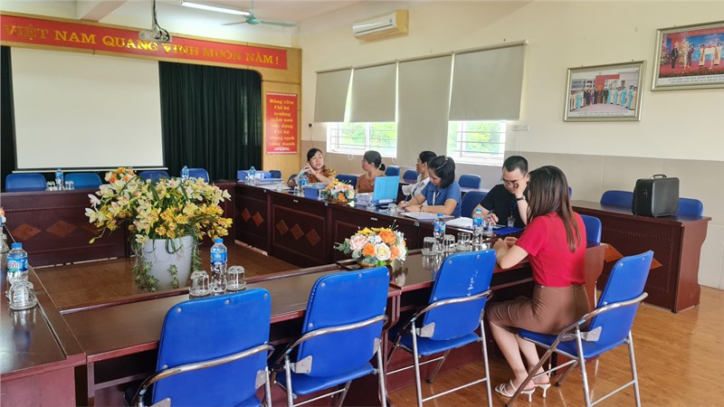 Trường Mn Đô Thị Việt Hưng đón đoàn kiểm tra công tác y tế, vệ sinh an toàn thực phẩm