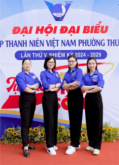 Chi đoàn mầm non Gia Quất tham dự Đại hội Hội LHTN Việt Nam phường Thượng Thanh khóa V, nhiệm kỳ 2024 - 2029.