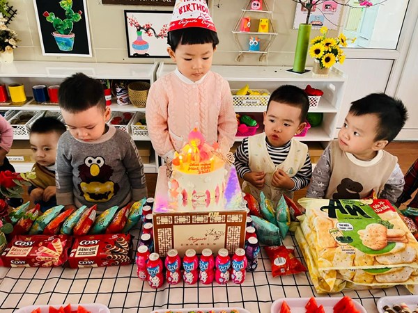 🎉🎉🎉 Chúc mừng sinh nhật bạn Minh Châu lớp MGN D1 🎉🎉🎉