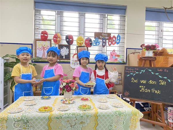 Lớp MG Nhỡ B2 trường MN Long Biên A tổ chức hoạt động “Bé vui đón tết Hàn thực”