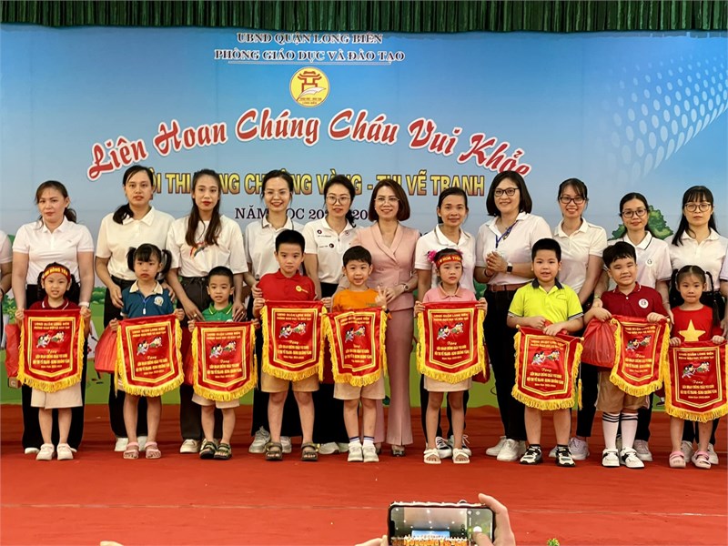 Trường MN Long Biên A tham gia  Liên hoan chúng cháu vui khỏe cấp học mầm non quận Long Biên  năm học 2023 - 2024