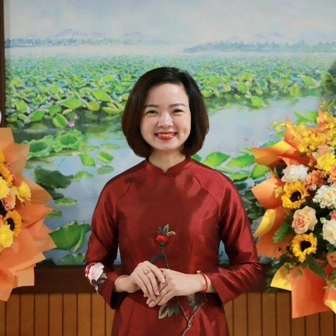 Nhà giáo Hồ Thị Tuyến – Cô Hiệu trưởng thân thiện, tâm huyết, sáng tạo với nghề ươm mầm xanh cho đất nước.