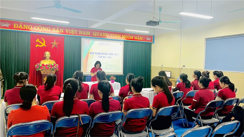 Trường Mầm non Tân Mai-  Phúc Đồng tổ chức Hội nghị Sơ kết học kỳ I năm học 2023-2024