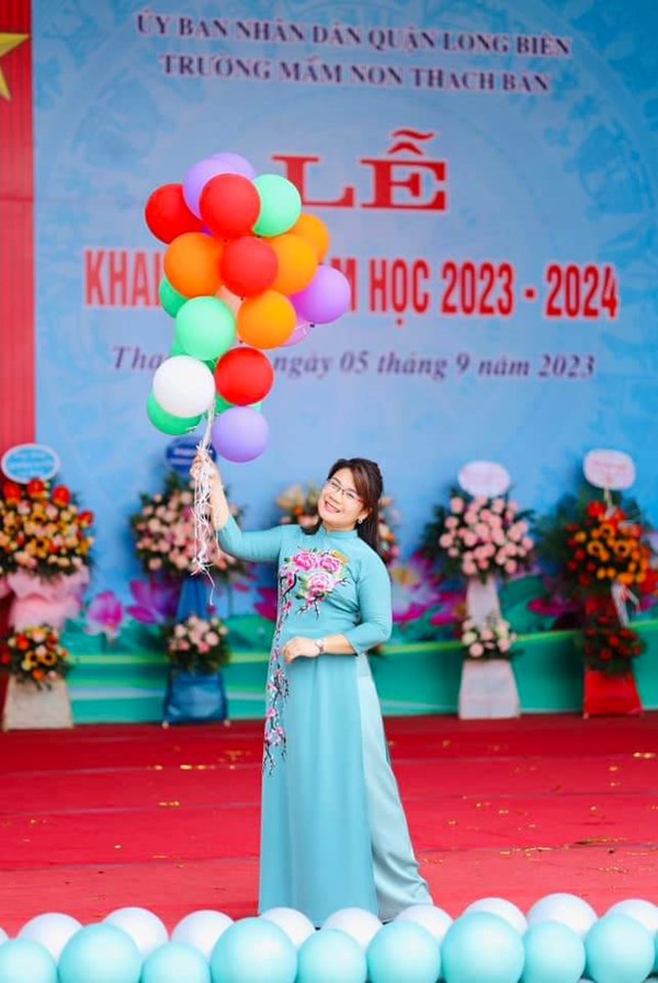 Cô giáo Nguyễn Thuý Hạnh- tấm gương phó hiệu trưởng, chủ tịch công đoàn năng động, sáng tạo, tâm huyết với nghề
