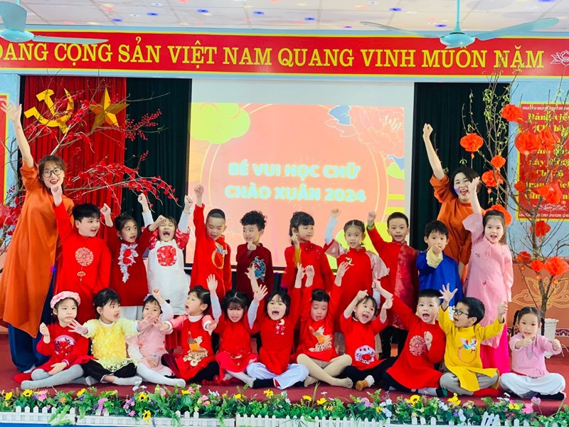 Tiết học làm quen chữ cái của cô giáo Trịnh Thị Phương Thảo lớp mẫu giáo lớn A1 dự thi hội thi giáo viên giỏi cấp Quận năm học 2023-2024