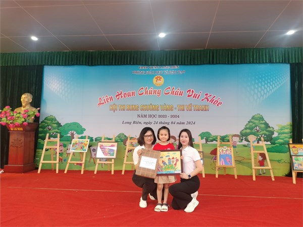 Bạn nhỏ Khánh Tiên đạt giải cao trong cuộc thi vẽ tranh tạihội thi:  Liên hoan chúng cháu vui khỏe  cấp Quận năm học 2023-2024