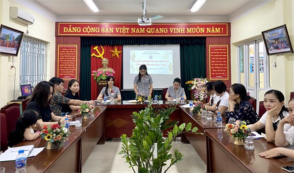 Trường Mầm non Việt Hưng tổ chức họp với Ban đại diện CMHS nhà trường, đại diện CMHS các lớp tổng kết năm học 2023-2024.