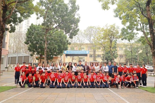 Thầy giáo Nguyễn Tuấn Anh - giáo viên tổ Anh - Năng khiếu đã hoàn thành xuất sắc tiết dự thi giáo viên giỏi cấp quận năm học 2023-2024