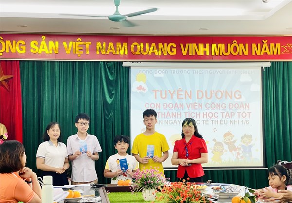 Công đoàn trường THCS Nguyễn Bỉnh Khiêm rộn ràng tổ chức chương trình vui Tết thiếu nhi 1-6