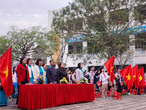 Trường THCS Thượng Thanh tổ chức Lễ Sơ kết học kỳ I- năm học 2023- 2024 và Phát động thi đua năm 2024.