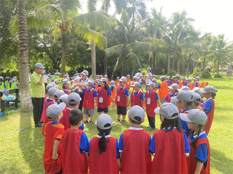 Hoạt động dã ngoại thú vị dành cho Câu lạc bộ Summer Camp trường Tiểu học Đô thị Sài Đồng tại Công viên Hồ Thiên Nga Ecopark