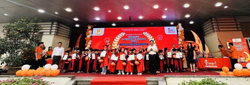 Trường Tiểu học Giang Biên tham gia cuộc thi Biệt đội Khoa học Ismart Scientist Squad cấp Quận