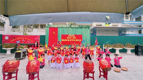 Văn nghệ trực tuần lớp 1A4 - Chào mừng kỉ niệm 70 năm chiến thắng Điện Biên Phủ