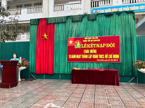 Trường Tiểu học Giang Biên tổ chức chào mừng 93 năm thành lập Đoàn TNCS Hồ Chí Minh