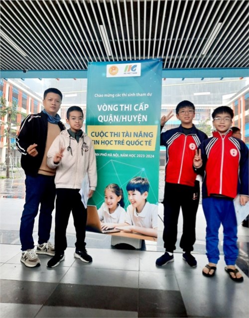 Cuộc thi “Tài năng Tin học trẻ quốc tế - Thành phố Hà Nội” do Sở Giáo dục và Đào tạo thành phố Hà Nội phối hợp với Công ty cổ phần IIG Việt Nam tổ chức đã chính thức diễn ra vòng thi cấp Quận.