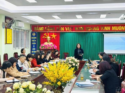 Trường Tiểu học Gia Thượng đón đoàn kiểm tra thực hiện nhiệm vụ năm học 2023-2024 của Phòng GD&ĐT Quận Long Biên