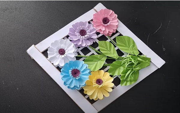 Hướng dẫn làm cây hoa treo tường từ giấy màu