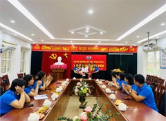 Chi bộ trường tiểu học thạch bàn a tổ chức lễ kết nạp đảng viên mới