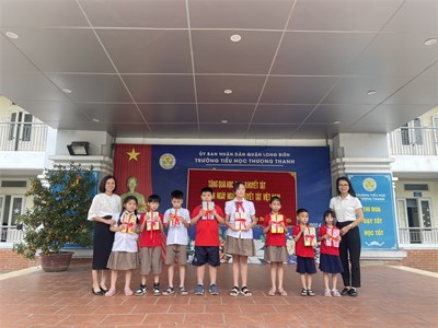 Việc làm ý nghĩa của trường tiểu học Thượng Thanh nhân ngày Người khuyết tật Việt Nam 18.4.204