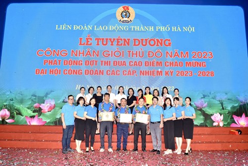 Công đoàn trường Mn Bắc Biên tham gia lễ tuyên dương   Công nhân giỏi thủ đô năm 2023  