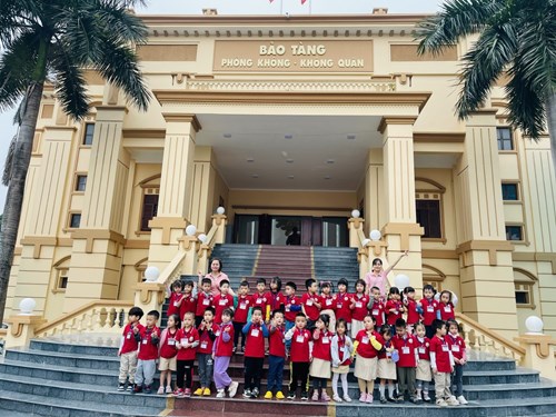 Trường MN Ban Mai Xanh tổ chức cho trẻ đi tham quan dã ngoại 
