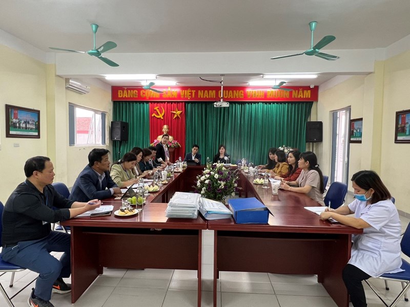 Trường Mầm non Chim Én đón đoàn giám sát công tác quản lý đảm bảo vệ sinh an toàn thực phẩm tại các trường học của thường trực Hội đồng nhân dân quận Long Biên năm 2023