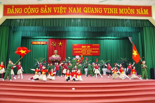 Mừng ngày Thành lập Quân đội Nhân dân Việt Nam 22/12 cùng các bạn nhỏ MGL A4