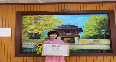 Cô giáo trẻ nhiệt huyết Vũ Hà Trang