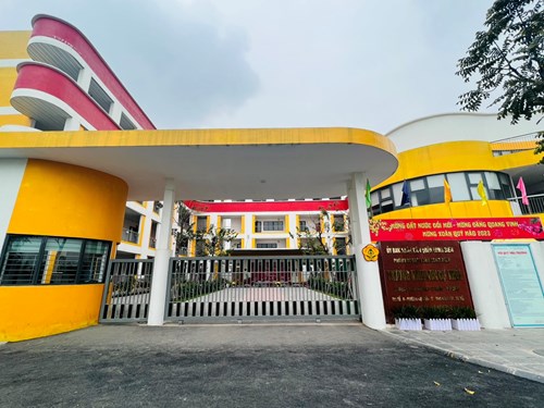 Trường mầm non Cự Khối đón đoàn kiểm tra xây dựng trường học “ xanh – sạch- đẹp- văn minh- hạnh phúc” của UBND phường Cự Khối