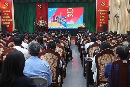 Hà Nội hưởng ứng ngày Pháp luật Việt Nam năm 2023 với 15 khẩu hiệu tuyên truyền