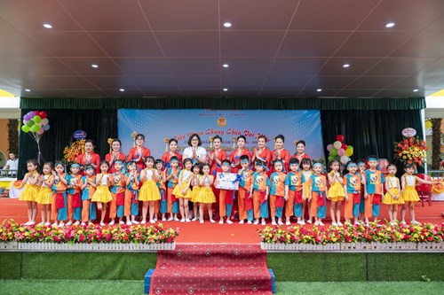 Trường mầm non Đô thị Việt Hưng tham gia liên hoan chúng cháu vui khoẻ cấp học Mầm non quận Long Biên năm học 2022-2023