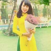 Cô giáo Phạm Thanh Huệ - một bông hoa nhỏ ngát hương giữa đời