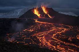 KP hiện tượng núi lửa phun trào