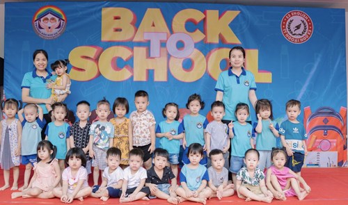 Cùng các bạn nhỏ lớp mẫu giáo bé C2 tham gia vào chuỗi hoạt động   Back to school  nhé !