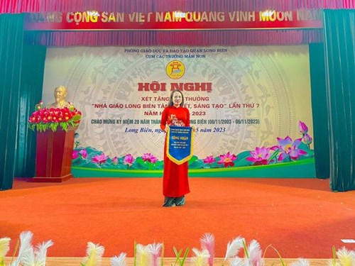 🌻🌻🌻Chúc mừng cô giáo Nguyễn Khánh Hòa - Trường MN Hoa Hướng Dương đã đạt “Nhà giáo Long Biên tâm huyết, sáng tạo” lần thứ 7 cụm các trường mầm non 🌻