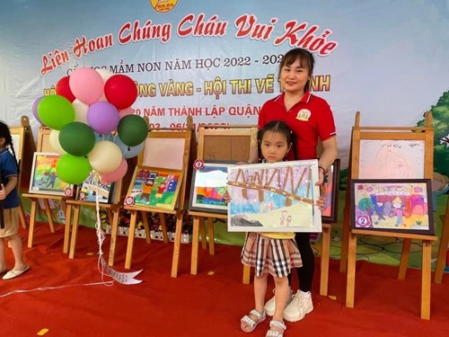 Sáng ngày 19/4/2023, Các bé trường MN Hoa Mai tưng bừng phấn khởi tham gia chương trình “Liên hoan Chúng cháu vui khỏe” cấp Mầm non quận Long Biên - Năm học 2022-2023