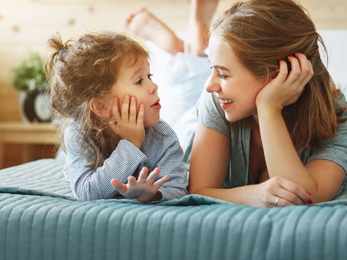 Hướng dẫn cách kiên nhẫn với bé giúp các bậc cha mẹ dạy con hiệu quả hơn