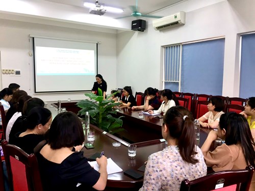Trường MN Hoa Thuỷ Tiên tổ chức họp phụ huynh học sinh 16 lớp