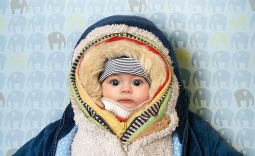 Những sai lầm của mẹ khiến bé dễ ốm vào mùa đông lạnh
