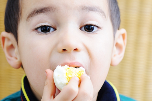 Trứng ngon bổ nhưng trẻ nên ăn bao nhiêu quả trứng mỗi ngày là đủ?