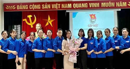 Chi đoàn Trường MN Long Biên A tổ chức gặp mặt kỷ niệm 92 năm Ngày thành lập Đoàn TNCS Hồ Chí Minh (26/3/1931 - 26/3/2023)