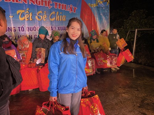 Chuyến thiện nguyện tại Hà Giang đầy ý nghĩa của cán bộ, giáo viên, nhân viên và phụ huynh học sinh Trường MN Ngọc Thụy