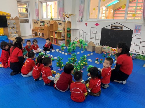 Nâng cao chất lượng tổ chức hoạt động vui chơi cho trẻ của lớp MGB – C2