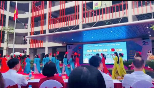 Trường MN Tân Mai tham dự các hoạt động tại phường Phúc Đồng - Chào mừng 20 năm thành lập Quận Long Biên.