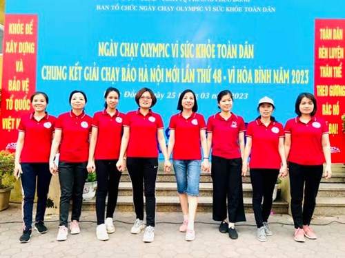 Tập thể  trường mầm non Tân Mai  tích cực tham gia giải chạy Báo Hà Nội mới lần thứ 48 do UBND phường Phúc Đồng tổ chức.
