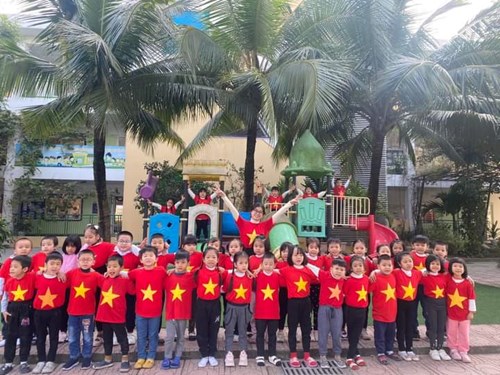 Các bé lớp MGL A1 Chúc mừng ngày Thành lập quân đội nhân dân Việt Nam (22/12/1944 - 22/12/2022)