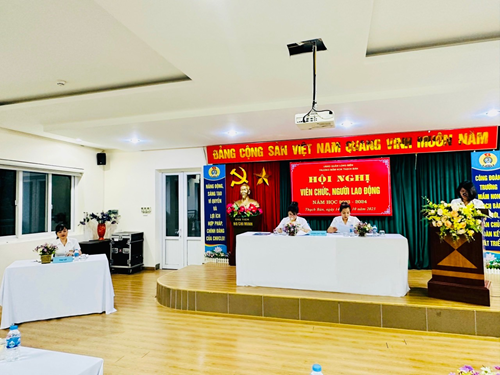 Trường mầm non Thạch Bàn tổ chức thành công hội nghị CBVCNLĐ năm học 2023- 2024